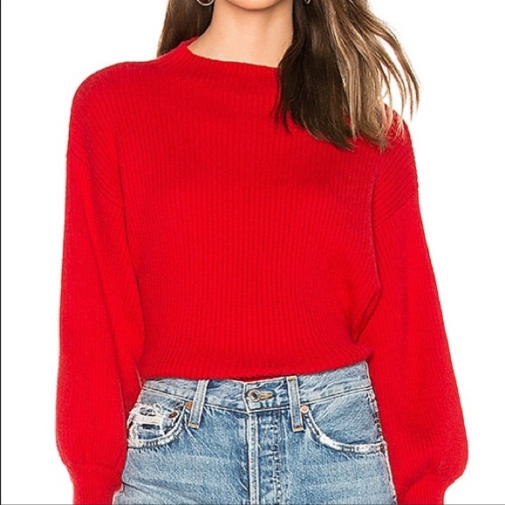 Line and dot sweater